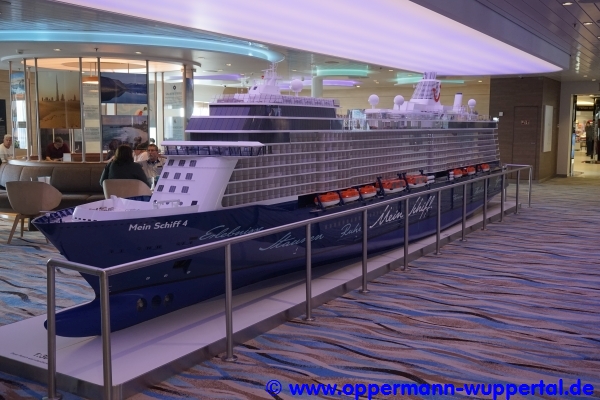 Mein Schiff 4