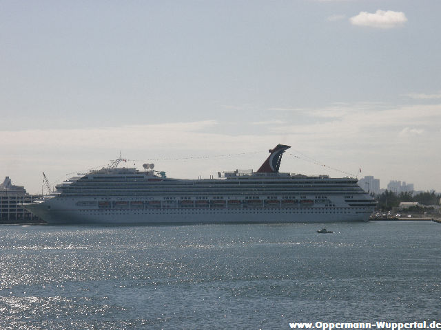 Kreuzfahrtschiff-Foto Carnival Freedom