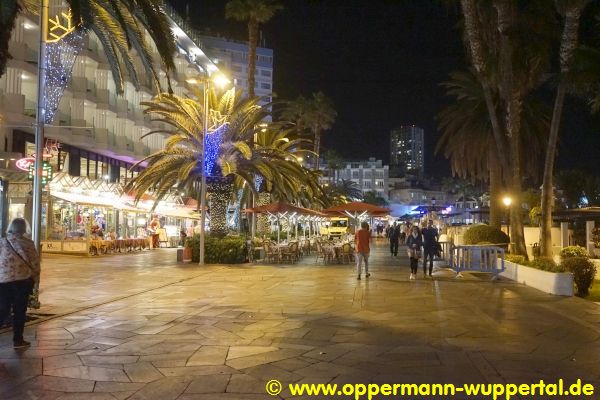 Puerto de la Cruz bei Nacht