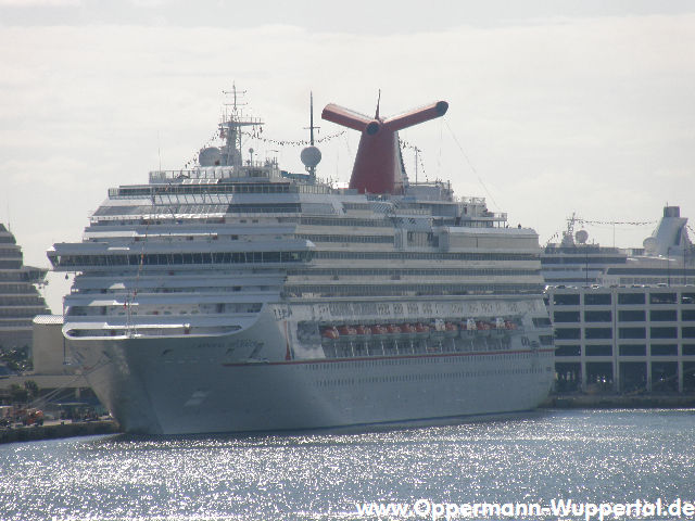 Carnival Splendor